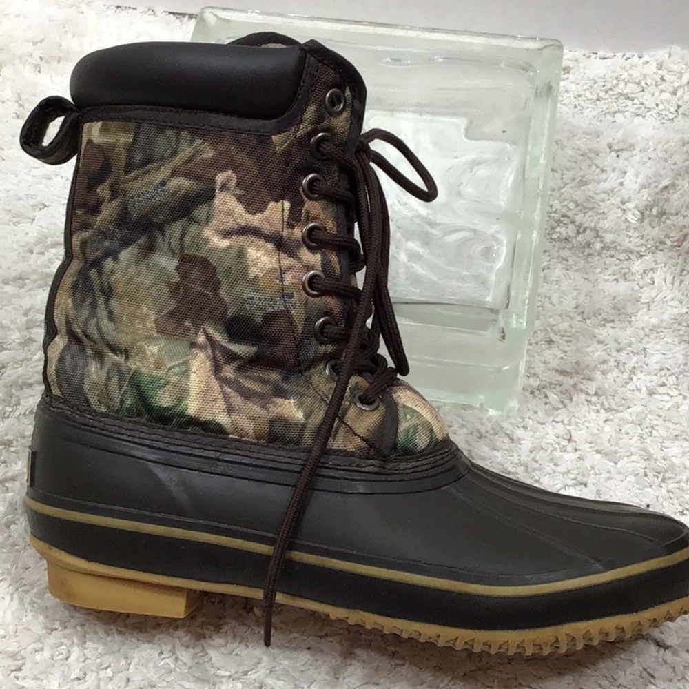 Game Winner camo duck boots
